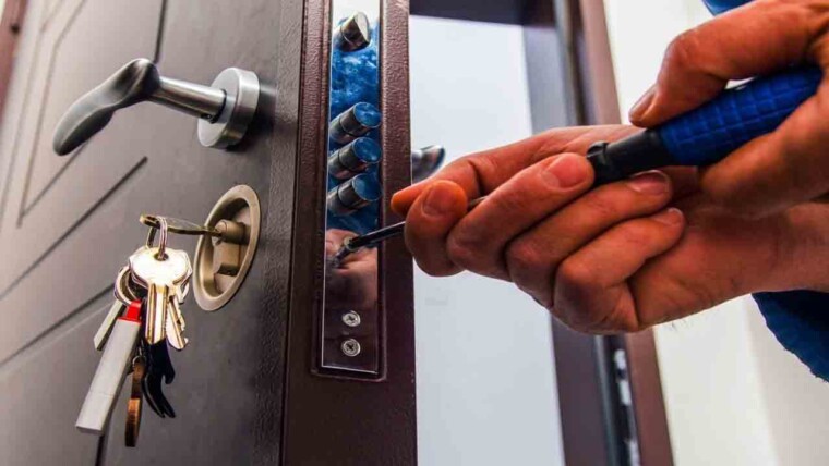 Trusted Locksmith Aurora IL | Fast & Reliable Services