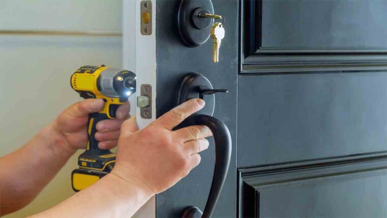 Locksmith Evanston: Fast and Professional Emergency Assistance