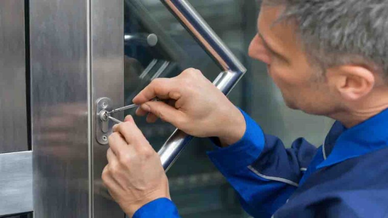 Outstanding Residential Locksmith Services | mobile Locksmith